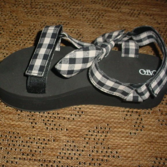 CATO nwt COMFORT VELCRO STRAP BOW GINGHAM Shoes SIZE 9 - Picture 3 of 4